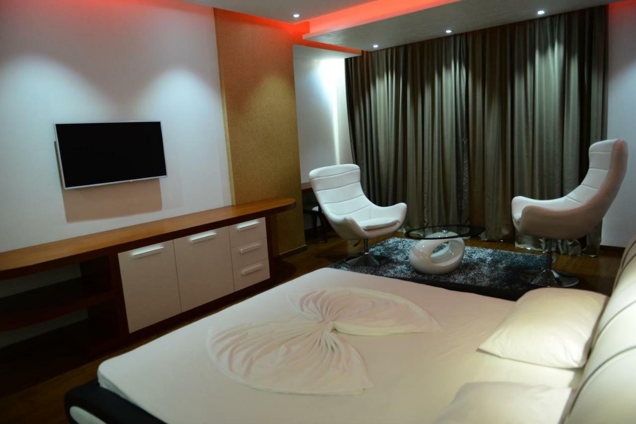 Rafaelo Resort Shëngjin Extérieur photo